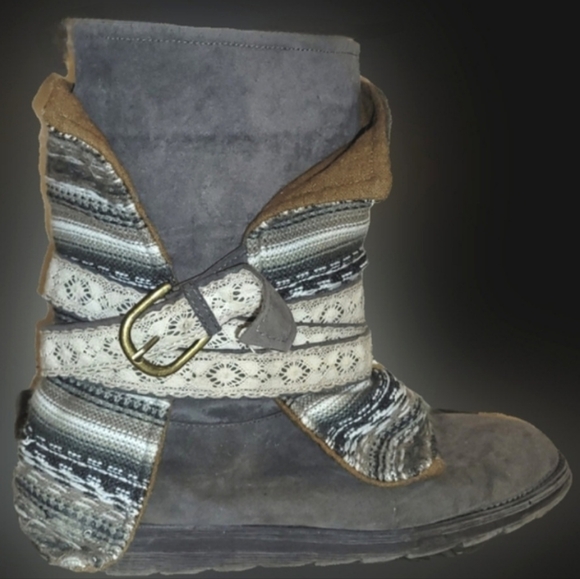 Muk luks southwestern strap belt Nikki 3-in-1 styles pull on gray suede boots 10 - Picture 17 of 17